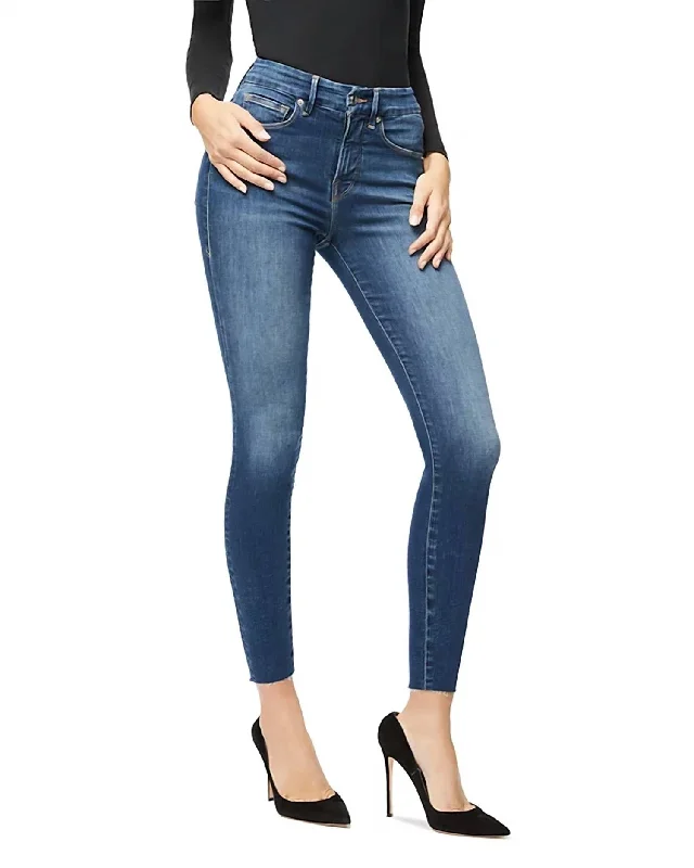 Tight trousers for women with side slits and ankle-length design for chic style -High Waist Crop Raw Edge Jean In Blue