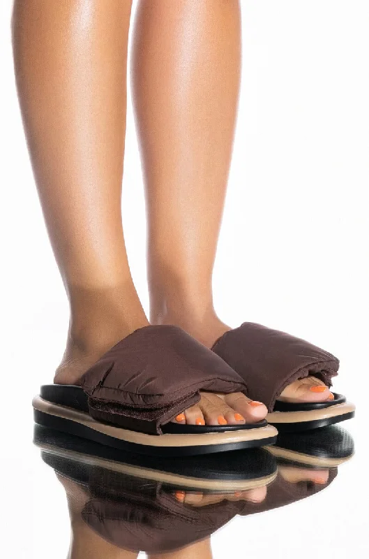 PILLOW SLIP ON COMFY SANDAL