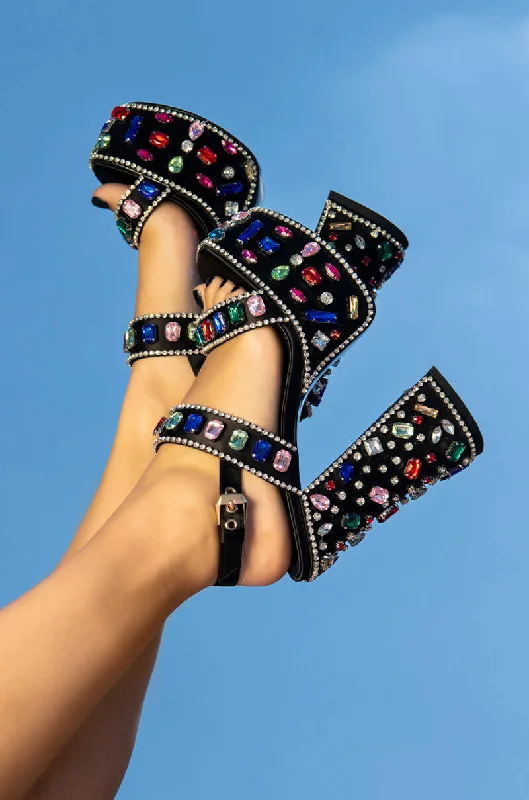 AZALEA WANG WOULDNT CHANGE A THING CHUNKY SANDAL IN BLACK MULTI