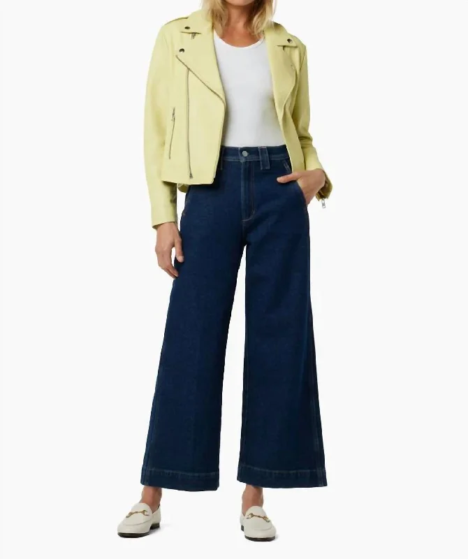 Statement tight trousers for women with bold color options for fashion-forward looks -Avery Wide-Leg Jean In Levitate