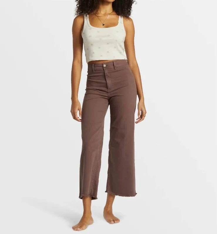 Luxury tight trousers for women with fine fabric and elegant tailoring -Free Fall High-Waist Pant In Kona