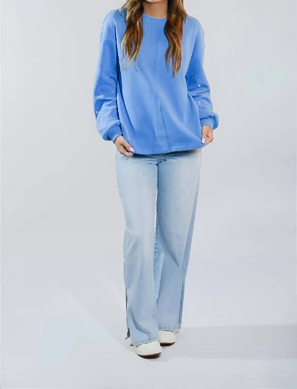 Skinny fit tight trousers for women with minimalistic design for clean look -A Night In The City Jeans In Light Blue