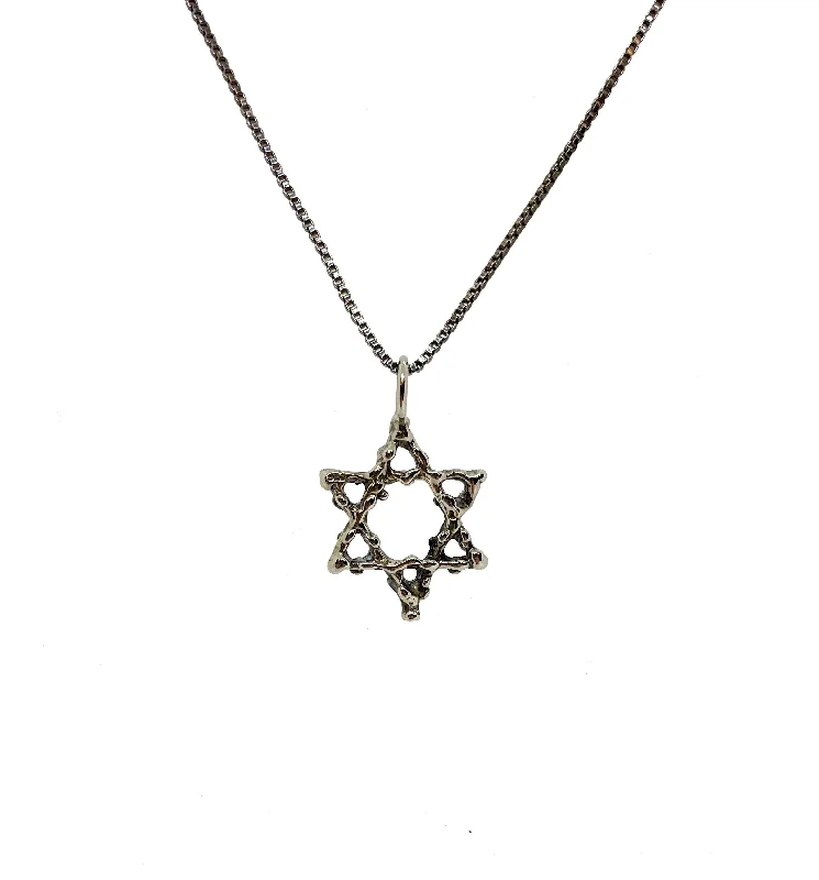 Necklaces and pendants with pearls for a classic and sophisticated touch-Necklace-star of david